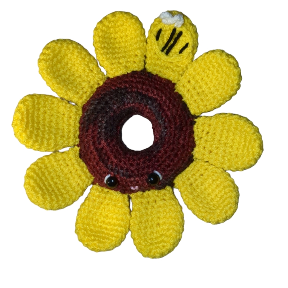 Sunflower Donut Ring Crochet Handmade Pin Cushion - Picture 1 of 3